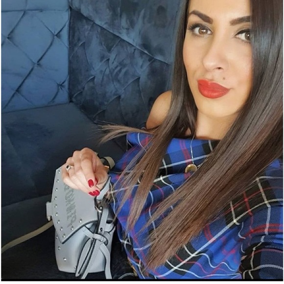 NWT ZARA Asymmetric Plaid Blue Top Size M  🦋Bloggers Favorite🦋 - Picture 14 of 16